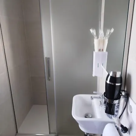 Canaima Bruma 1,5 K Camino 호텔 *